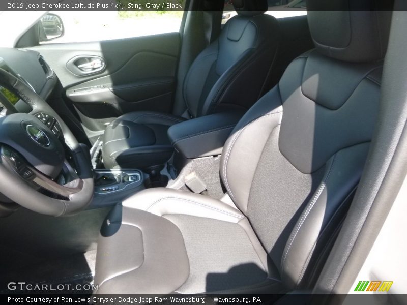 Sting-Gray / Black 2019 Jeep Cherokee Latitude Plus 4x4