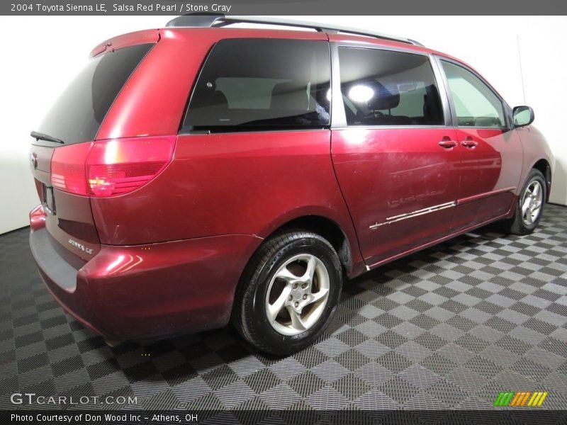 Salsa Red Pearl / Stone Gray 2004 Toyota Sienna LE