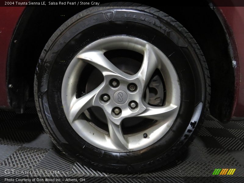Salsa Red Pearl / Stone Gray 2004 Toyota Sienna LE