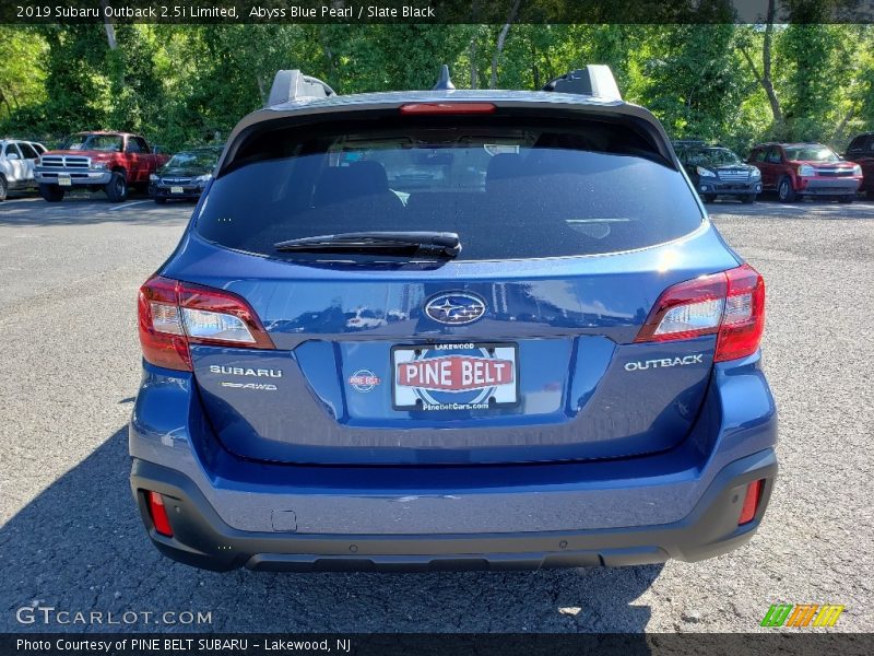 Abyss Blue Pearl / Slate Black 2019 Subaru Outback 2.5i Limited