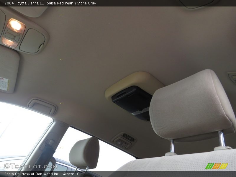 Salsa Red Pearl / Stone Gray 2004 Toyota Sienna LE