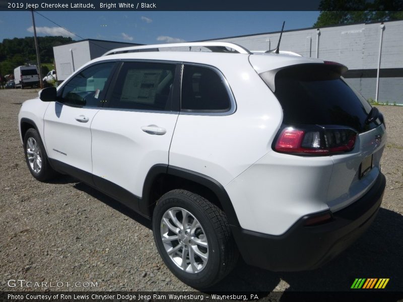 Bright White / Black 2019 Jeep Cherokee Latitude