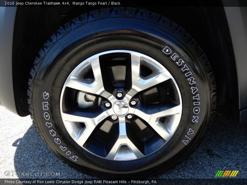 Mango Tango Pearl / Black 2016 Jeep Cherokee Trailhawk 4x4