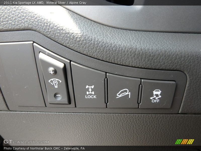 Mineral Silver / Alpine Gray 2011 Kia Sportage LX AWD