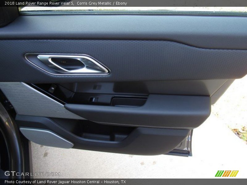 Corris Grey Metallic / Ebony 2018 Land Rover Range Rover Velar S