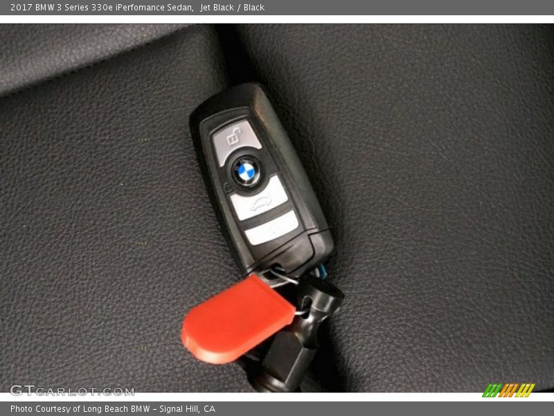 Jet Black / Black 2017 BMW 3 Series 330e iPerfomance Sedan