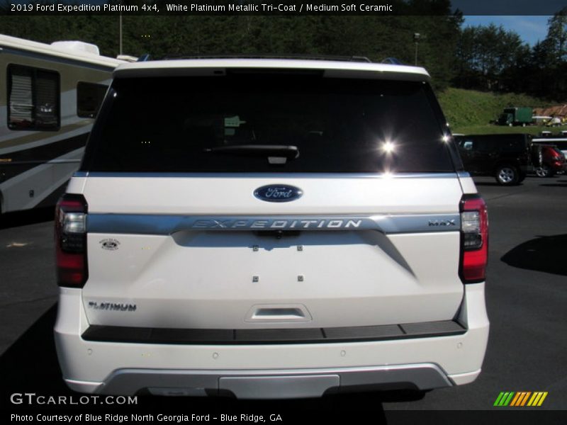 White Platinum Metallic Tri-Coat / Medium Soft Ceramic 2019 Ford Expedition Platinum 4x4