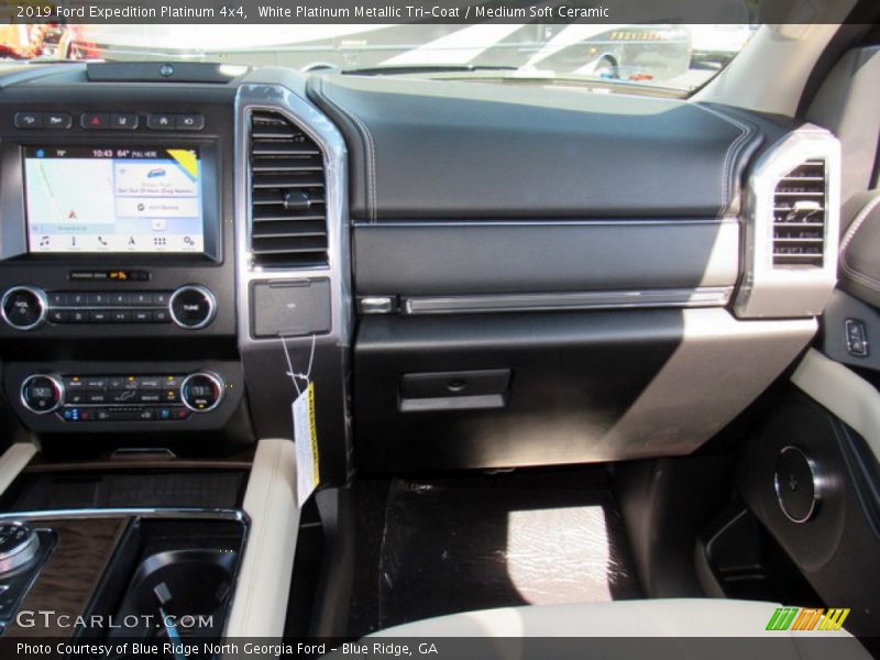 White Platinum Metallic Tri-Coat / Medium Soft Ceramic 2019 Ford Expedition Platinum 4x4