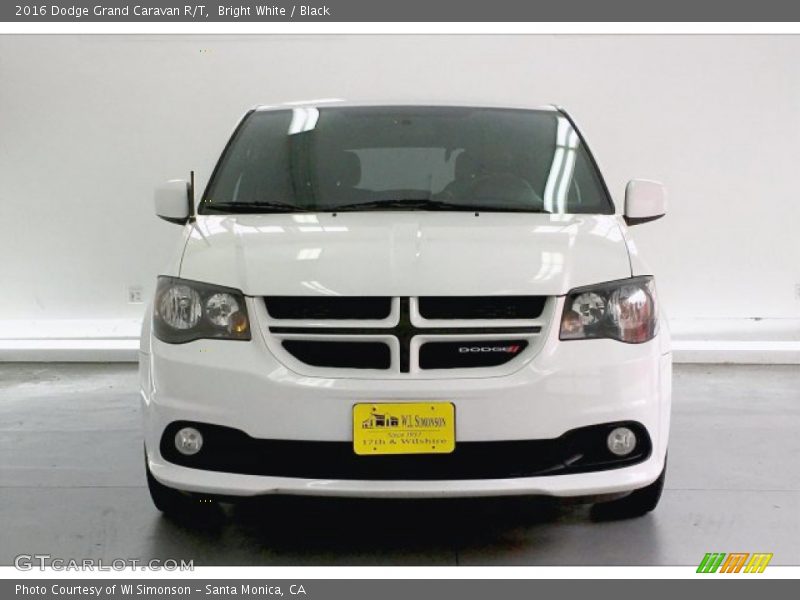 Bright White / Black 2016 Dodge Grand Caravan R/T
