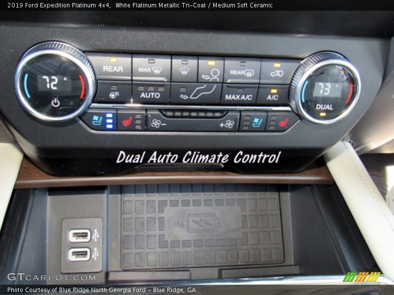 White Platinum Metallic Tri-Coat / Medium Soft Ceramic 2019 Ford Expedition Platinum 4x4