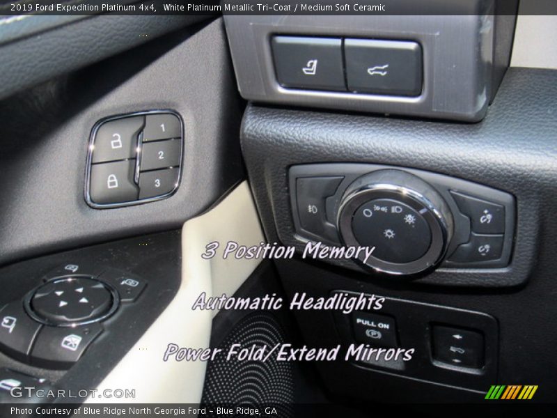White Platinum Metallic Tri-Coat / Medium Soft Ceramic 2019 Ford Expedition Platinum 4x4