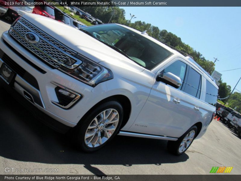 White Platinum Metallic Tri-Coat / Medium Soft Ceramic 2019 Ford Expedition Platinum 4x4