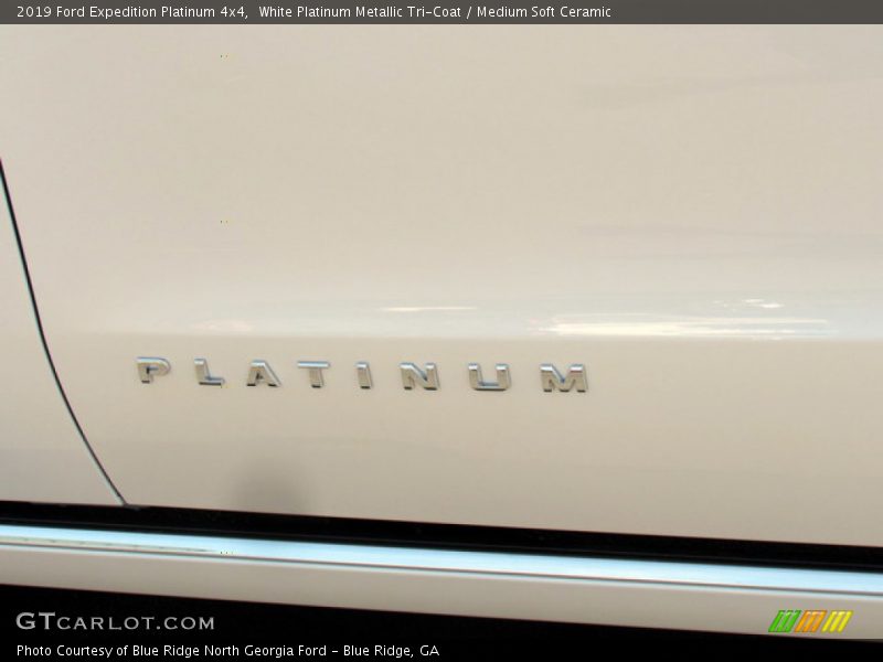 White Platinum Metallic Tri-Coat / Medium Soft Ceramic 2019 Ford Expedition Platinum 4x4
