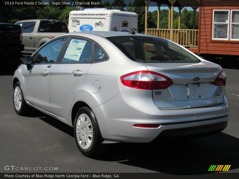 Ingot Silver / Charcoal Black 2019 Ford Fiesta S Sedan