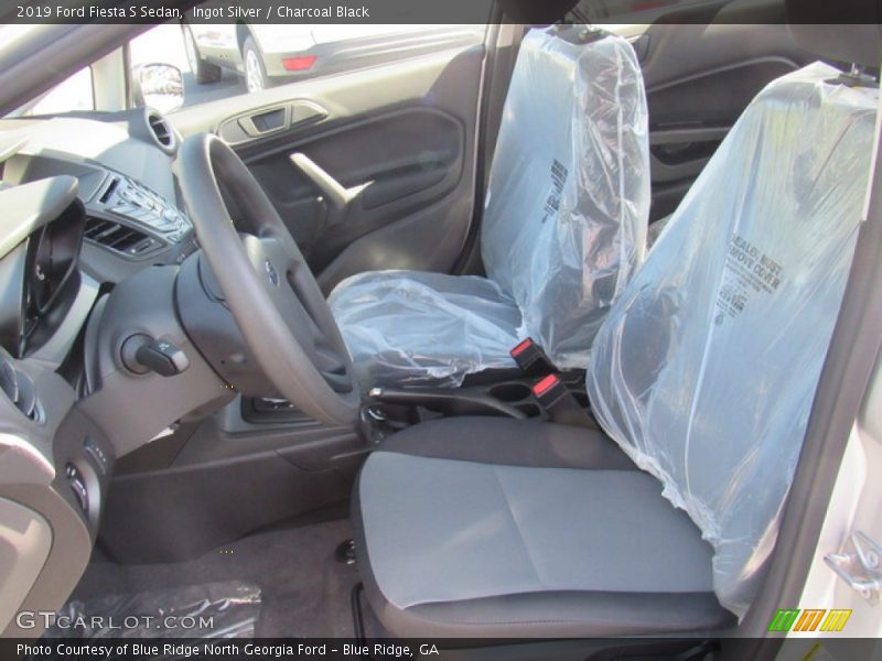 Ingot Silver / Charcoal Black 2019 Ford Fiesta S Sedan