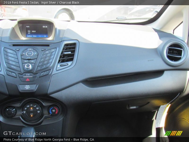 Ingot Silver / Charcoal Black 2019 Ford Fiesta S Sedan