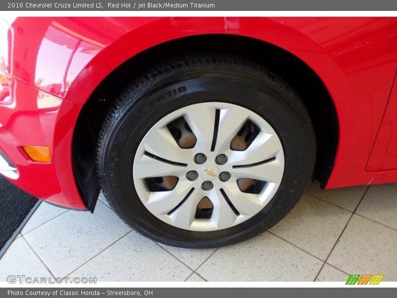 Red Hot / Jet Black/Medium Titanium 2016 Chevrolet Cruze Limited LS