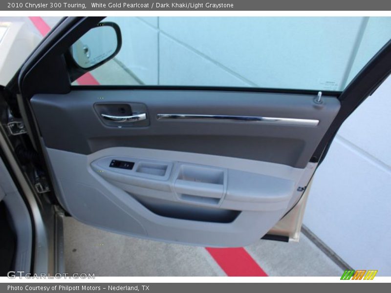 White Gold Pearlcoat / Dark Khaki/Light Graystone 2010 Chrysler 300 Touring