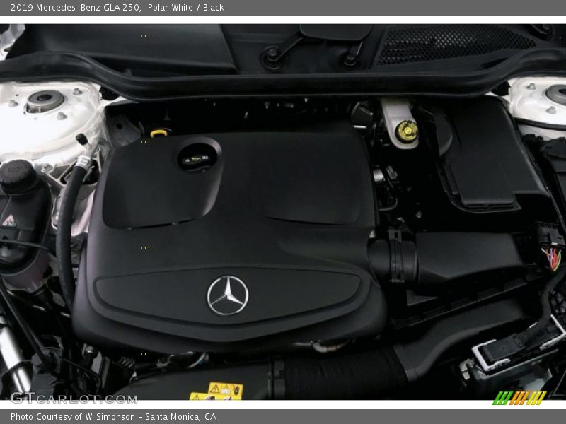 Polar White / Black 2019 Mercedes-Benz GLA 250