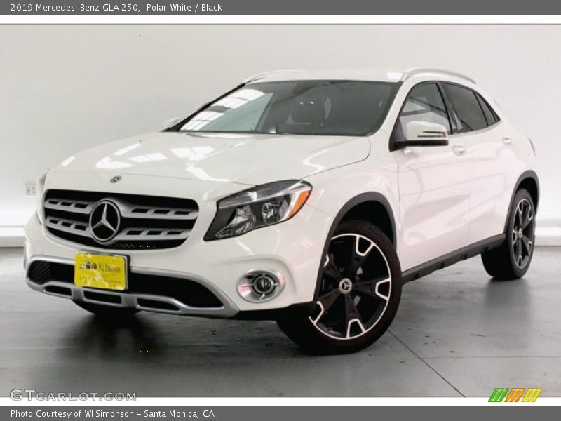Polar White / Black 2019 Mercedes-Benz GLA 250