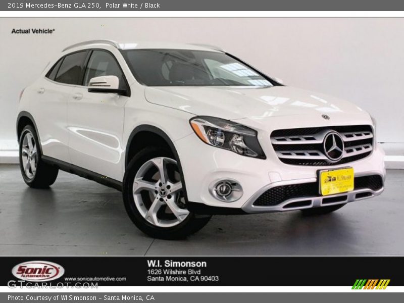 Polar White / Black 2019 Mercedes-Benz GLA 250