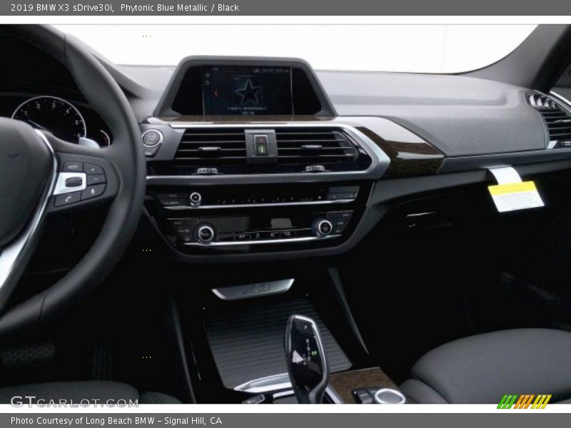 Phytonic Blue Metallic / Black 2019 BMW X3 sDrive30i