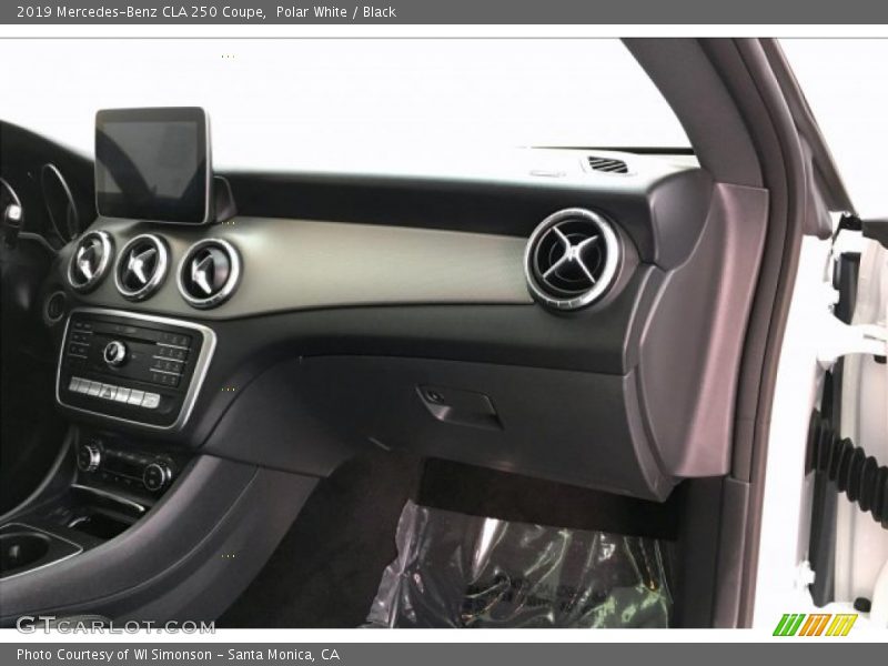 Polar White / Black 2019 Mercedes-Benz CLA 250 Coupe