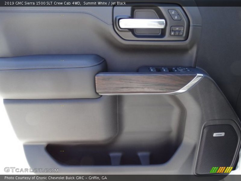 Summit White / Jet Black 2019 GMC Sierra 1500 SLT Crew Cab 4WD