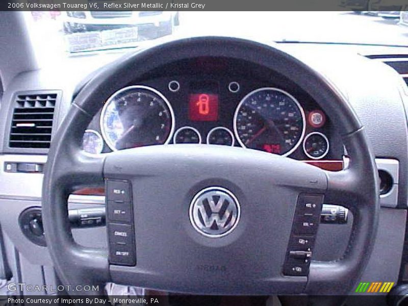 Reflex Silver Metallic / Kristal Grey 2006 Volkswagen Touareg V6