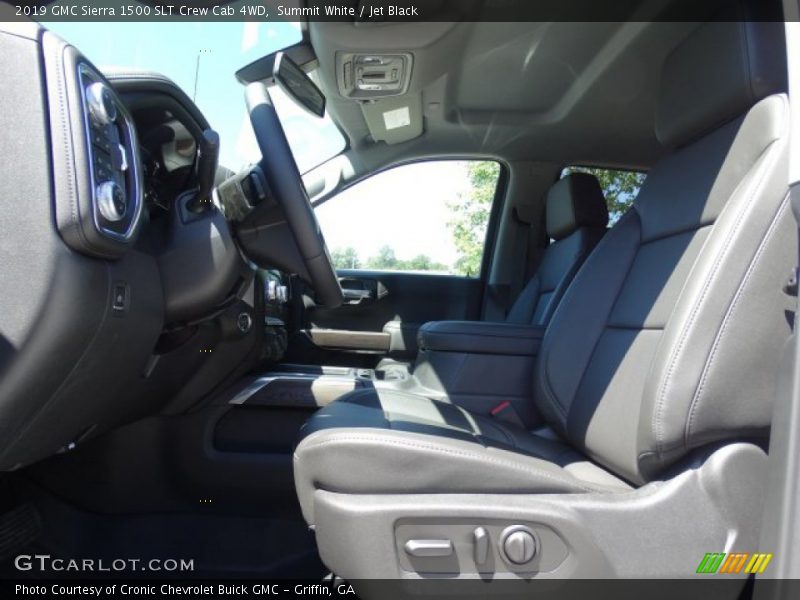 Summit White / Jet Black 2019 GMC Sierra 1500 SLT Crew Cab 4WD