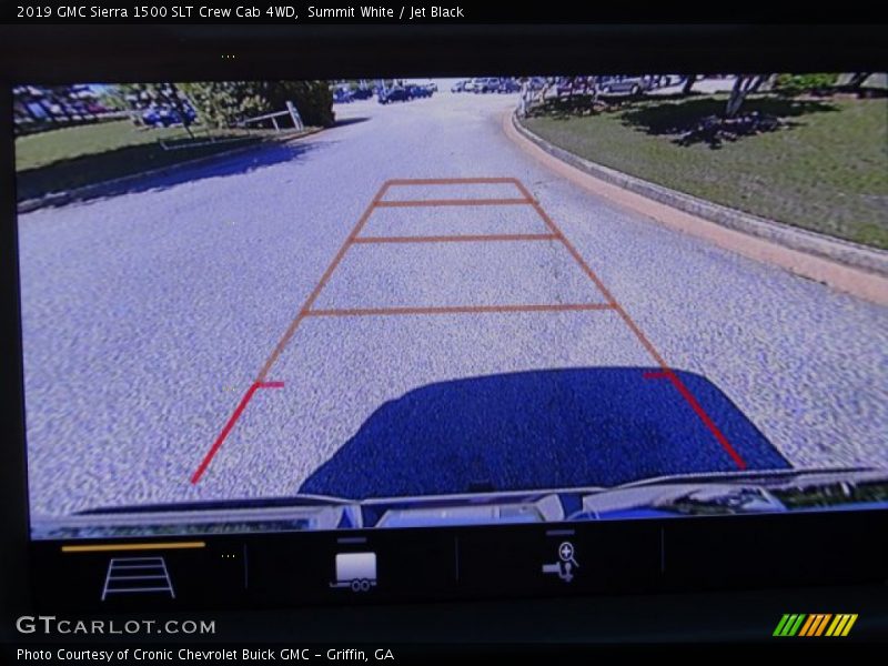 Summit White / Jet Black 2019 GMC Sierra 1500 SLT Crew Cab 4WD