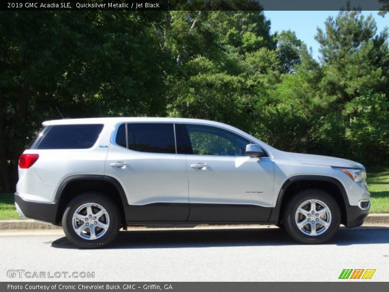 Quicksilver Metallic / Jet Black 2019 GMC Acadia SLE