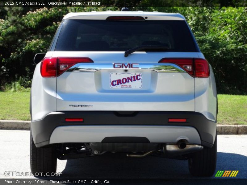 Quicksilver Metallic / Jet Black 2019 GMC Acadia SLE