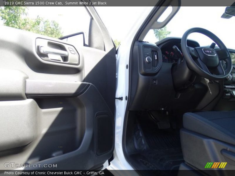 Summit White / Jet Black 2019 GMC Sierra 1500 Crew Cab