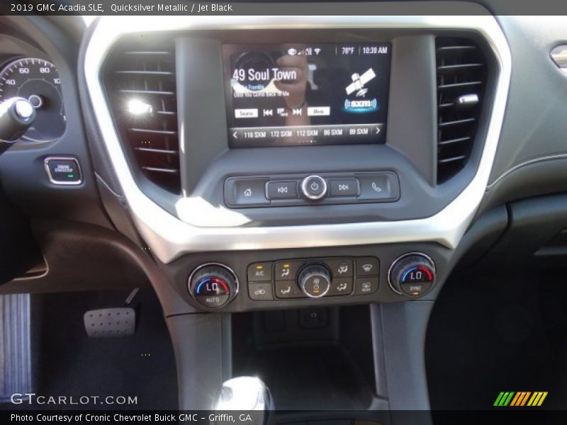 Quicksilver Metallic / Jet Black 2019 GMC Acadia SLE