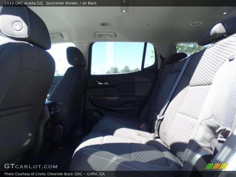 Quicksilver Metallic / Jet Black 2019 GMC Acadia SLE