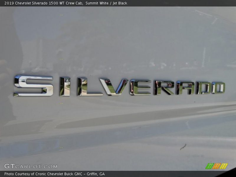 Summit White / Jet Black 2019 Chevrolet Silverado 1500 WT Crew Cab