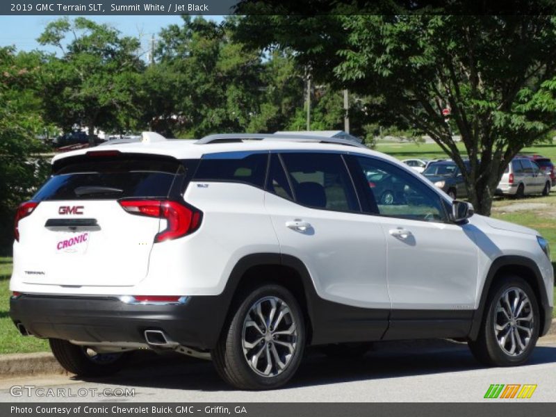 Summit White / Jet Black 2019 GMC Terrain SLT