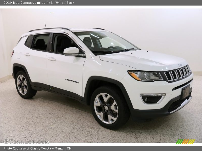White / Black 2019 Jeep Compass Limited 4x4