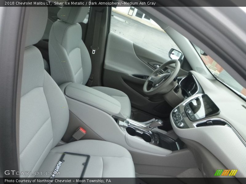 Silver Ice Metallic / Dark Atmosphere/­Medium Ash Gray 2018 Chevrolet Malibu LT