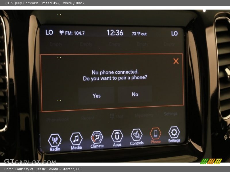 White / Black 2019 Jeep Compass Limited 4x4