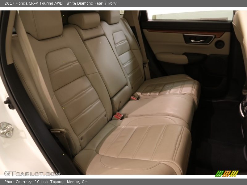 White Diamond Pearl / Ivory 2017 Honda CR-V Touring AWD