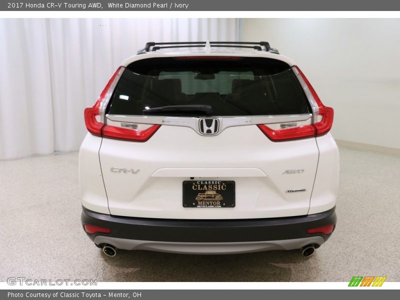 White Diamond Pearl / Ivory 2017 Honda CR-V Touring AWD