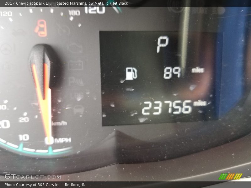 Toasted Marshmallow Metallic / Jet Black 2017 Chevrolet Spark LT