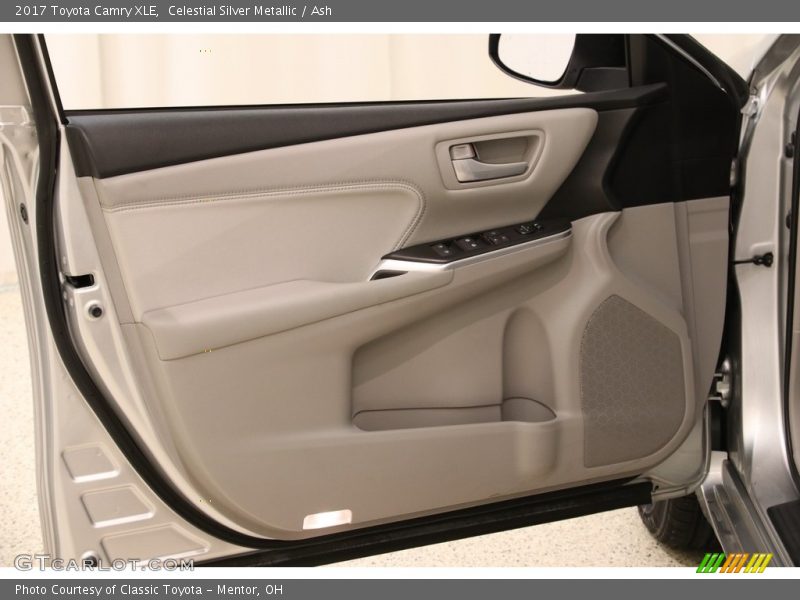 Celestial Silver Metallic / Ash 2017 Toyota Camry XLE