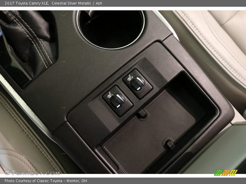 Celestial Silver Metallic / Ash 2017 Toyota Camry XLE