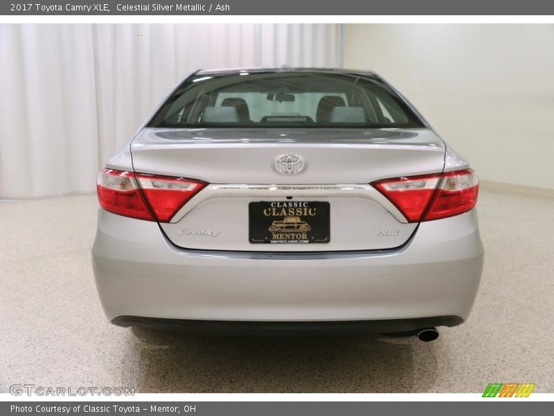 Celestial Silver Metallic / Ash 2017 Toyota Camry XLE
