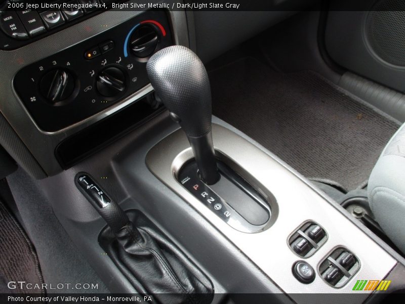 Bright Silver Metallic / Dark/Light Slate Gray 2006 Jeep Liberty Renegade 4x4