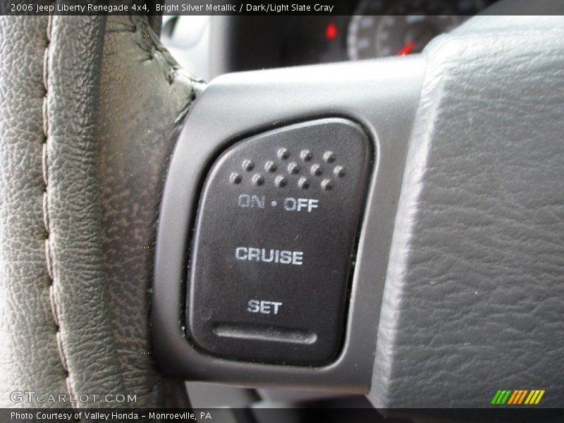 Bright Silver Metallic / Dark/Light Slate Gray 2006 Jeep Liberty Renegade 4x4