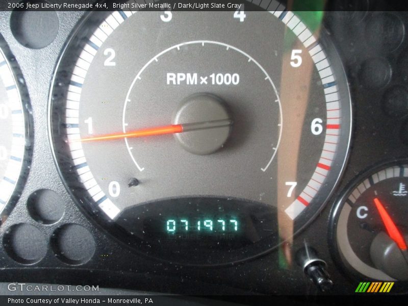Bright Silver Metallic / Dark/Light Slate Gray 2006 Jeep Liberty Renegade 4x4